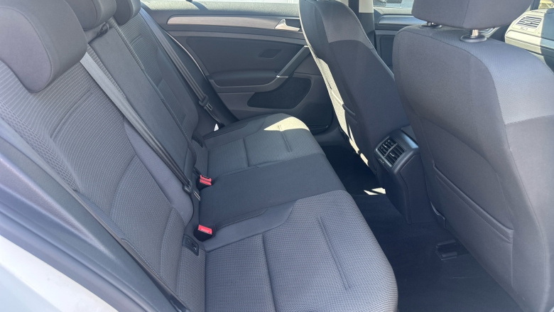 Volkswagen Golf 1.4 TSI SE [Nav] 5dr DSG Petrol Hatchback